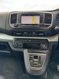 USED 2023 72 VAUXHALL Vivaro Life Electric 50kWh Elite MPV 5dr Electric Auto LWB (8 Seat, 7.4kW Charger) (136 ps) 