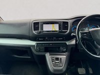 USED 2023 72 VAUXHALL Vivaro Life Electric 50kWh Elite MPV 5dr Electric Auto LWB (8 Seat, 7.4kW Charger) (136 ps) 