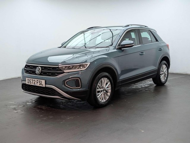 USED 2022 72 VOLKSWAGEN T-ROC 1.5 T-Roc Life TSI Semi-Auto 5dr CLICK+COLLECT / HOME DELIVERY