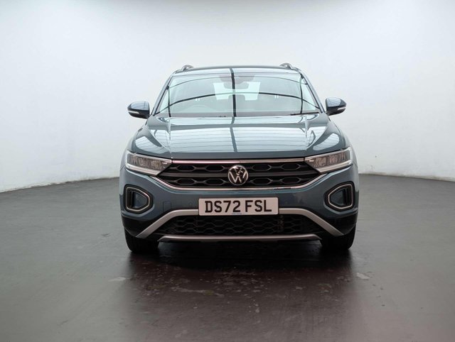 USED 2022 72 VOLKSWAGEN T-ROC 1.5 T-Roc Life TSI Semi-Auto 5dr CLICK+COLLECT / HOME DELIVERY