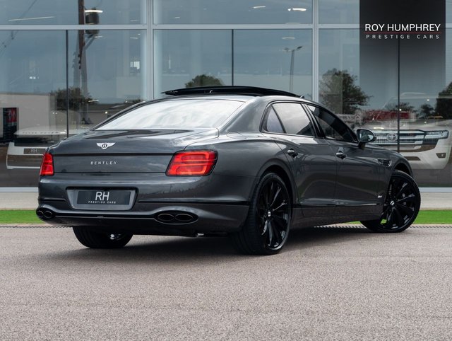 View our BENTLEY FLYING SPUR