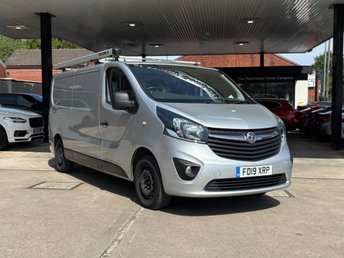 2019 VAUXHALL VIVARO