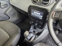 USED 2014 14 DACIA DUSTER 1.5 dCi Laureate SUV 5dr Diesel Manual Euro 5 (110 ps) 