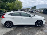 USED 2013 13 VOLVO V40 1.6 D2 R-Design Hatchback 5dr Diesel Manual Euro 5 (s/s) (115 ps) 2 OWNER+GOOD SERVICE HISTORY