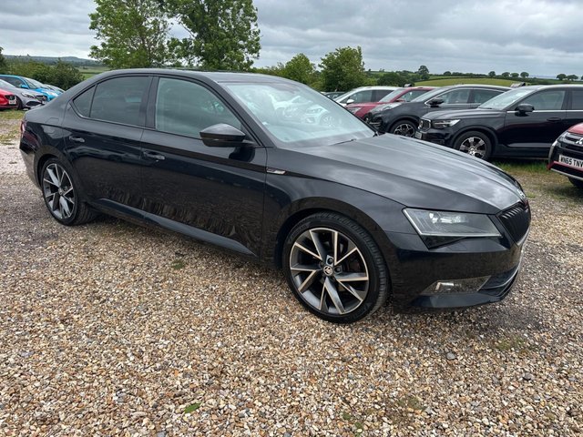 View our SKODA SUPERB