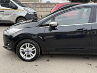 USED 2015 65 FORD FIESTA 1.0T EcoBoost Zetec Hatchback 5dr Petrol Powershift Euro 6 (100 ps) FULL SERVICE HISTORY - PARKING
