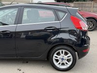 USED 2015 65 FORD FIESTA 1.0T EcoBoost Zetec Hatchback 5dr Petrol Powershift Euro 6 (100 ps) FULL SERVICE HISTORY - PARKING