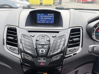 USED 2015 65 FORD FIESTA 1.0T EcoBoost Zetec Hatchback 5dr Petrol Powershift Euro 6 (100 ps) FULL SERVICE HISTORY - PARKING