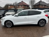 USED 2019 19 FORD FOCUS FOCUS 1.0T EcoBoost Zetec Hatchback 5dr Petrol Auto Euro 6 (s/s) (125 ps) FULL SERVICE HISTORY - 12 MONTH MOT APPLE CARPLAY - IN CAR WiFi