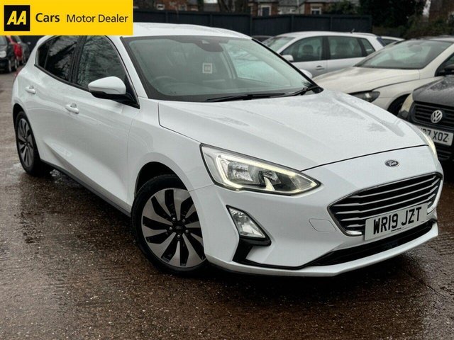 View our Ford Focus FOCUS 1.0T EcoBoost Zetec Hatchback 5dr Petrol Auto Euro 6 (s/s) (125 ps) FULL SERVICE HISTORY - 12 MONTH MOT