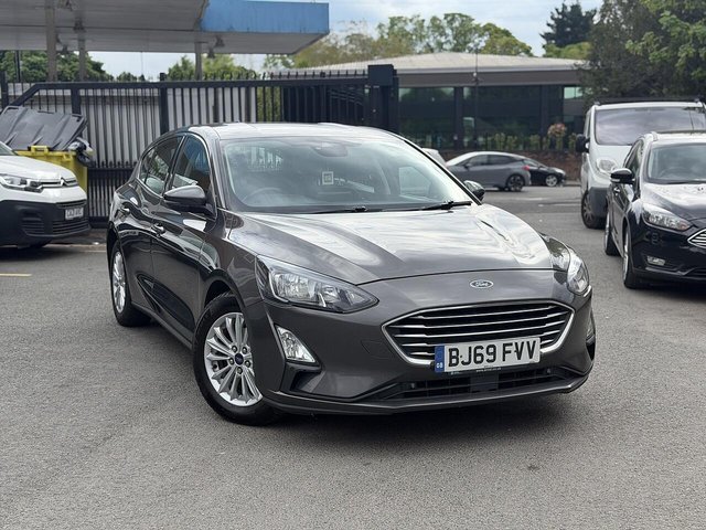 View our Ford Focus 1.0T EcoBoost Titanium Hatchback 5dr Petrol Auto Euro 6 (s/s) (125 ps)