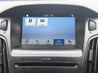 USED 2017 67 FORD FOCUS 1.0T EcoBoost ST-Line Hatchback 5dr Petrol Auto Euro 6 (s/s) (125 ps) PARKING SENSORS -APPLE CARPLAY