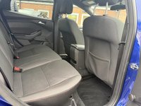 USED 2017 67 FORD FOCUS 1.0T EcoBoost ST-Line Hatchback 5dr Petrol Auto Euro 6 (s/s) (125 ps) PARKING SENSORS -APPLE CARPLAY