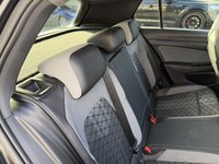 USED 2023 23 VOLKSWAGEN GOLF 2.0 TDI R-Line Hatchback 5dr Diesel DSG Euro 6 (s/s) (150 ps) PANORAMIC ROOF + REVERSE CAM