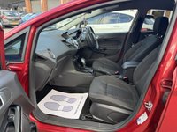 USED 2016 66 FORD FIESTA 1.0T EcoBoost Titanium Hatchback 5dr Petrol Powershift Euro 6 (100 ps) NAV - SENSORS - SERVICE