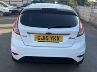 USED 2015 15 FORD FIESTA 1.0T EcoBoost Titanium Hatchback 5dr Petrol Powershift Euro 6 (100 ps) HEATED SEATS - PARKING SENSORS