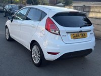 USED 2015 15 FORD FIESTA 1.0T EcoBoost Titanium Hatchback 5dr Petrol Powershift Euro 6 (100 ps) HEATED SEATS - PARKING SENSORS