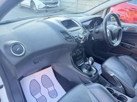 USED 2015 15 FORD FIESTA 1.0T EcoBoost Titanium Hatchback 5dr Petrol Powershift Euro 6 (100 ps) HEATED SEATS - PARKING SENSORS