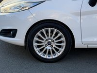 USED 2015 15 FORD FIESTA 1.0T EcoBoost Titanium Hatchback 5dr Petrol Powershift Euro 6 (100 ps) HEATED SEATS - PARKING SENSORS