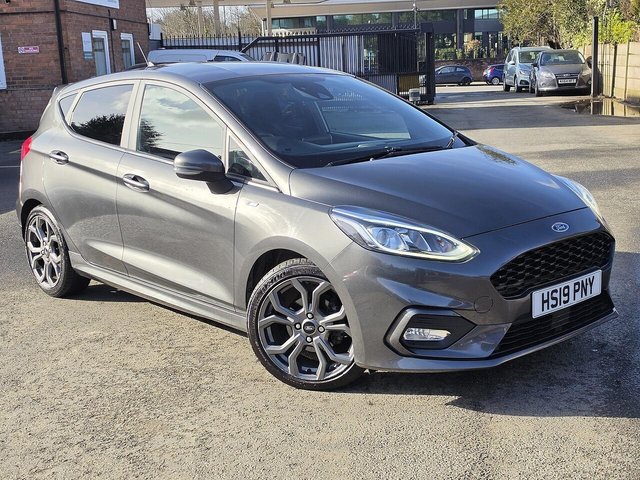 View our Ford Fiesta 1.0T EcoBoost GPF ST-Line Hatchback 5dr Petrol Auto Euro 6 (s/s) (100 ps)