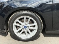 USED 2016 66 FORD FOCUS 1.0T EcoBoost Zetec Hatchback 5dr Petrol Auto Euro 6 (s/s) (125 ps) PARKING SENSORS - NAVIGATION