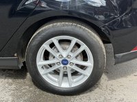 USED 2016 66 FORD FOCUS 1.0T EcoBoost Zetec Hatchback 5dr Petrol Auto Euro 6 (s/s) (125 ps) PARKING SENSORS - NAVIGATION