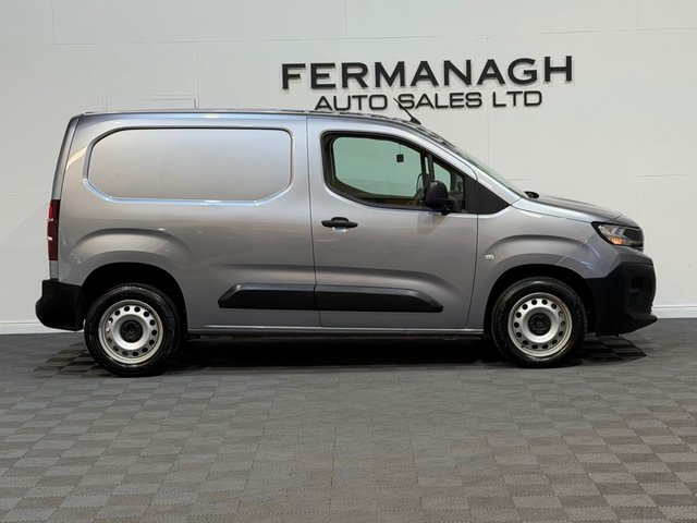 View our PEUGEOT PARTNER