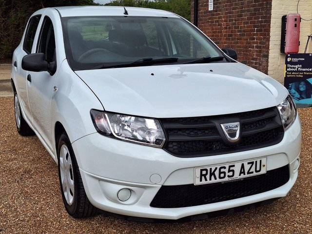 View our DACIA SANDERO