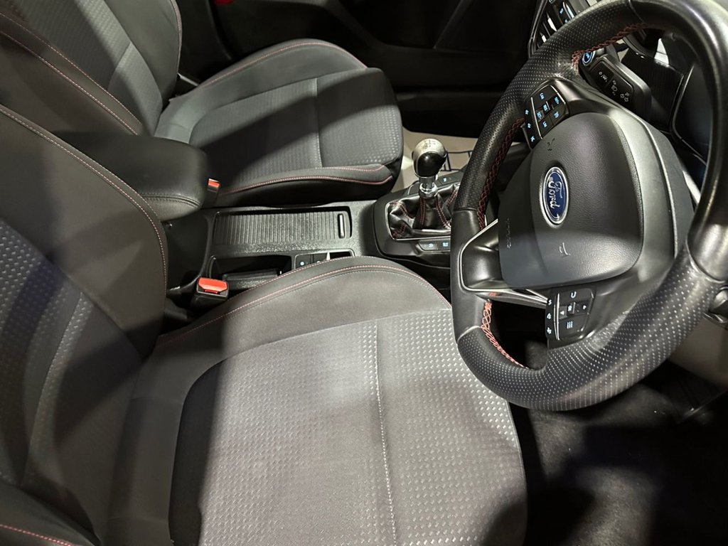 USED 2019 68 FORD FOCUS 1.0T EcoBoost ST-Line Hatchback 5dr Petrol Manual Euro 6 (s/s) (125 ps) 