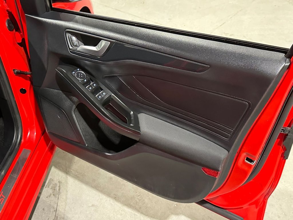 USED 2019 68 FORD FOCUS 1.0T EcoBoost ST-Line Hatchback 5dr Petrol Manual Euro 6 (s/s) (125 ps) 