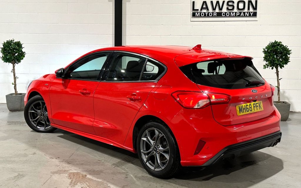 USED 2019 68 FORD FOCUS 1.0T EcoBoost ST-Line Hatchback 5dr Petrol Manual Euro 6 (s/s) (125 ps) 