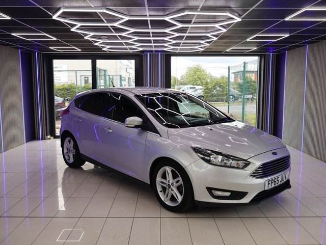 View our FORD FOCUS