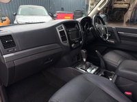 USED 2016 66 MITSUBISHI SHOGUN 3.2 DI-DC SG3 SUV 5dr Diesel Auto 4WD Euro 6 LWB (187 ps) 
