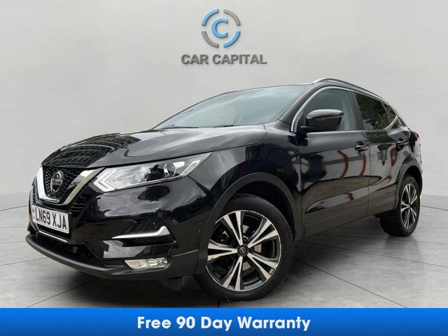 View our Nissan Qashqai 1.3 DIG-T N-Connecta SUV 5dr Petrol DCT Auto Euro 6 (s/s) (160 ps)