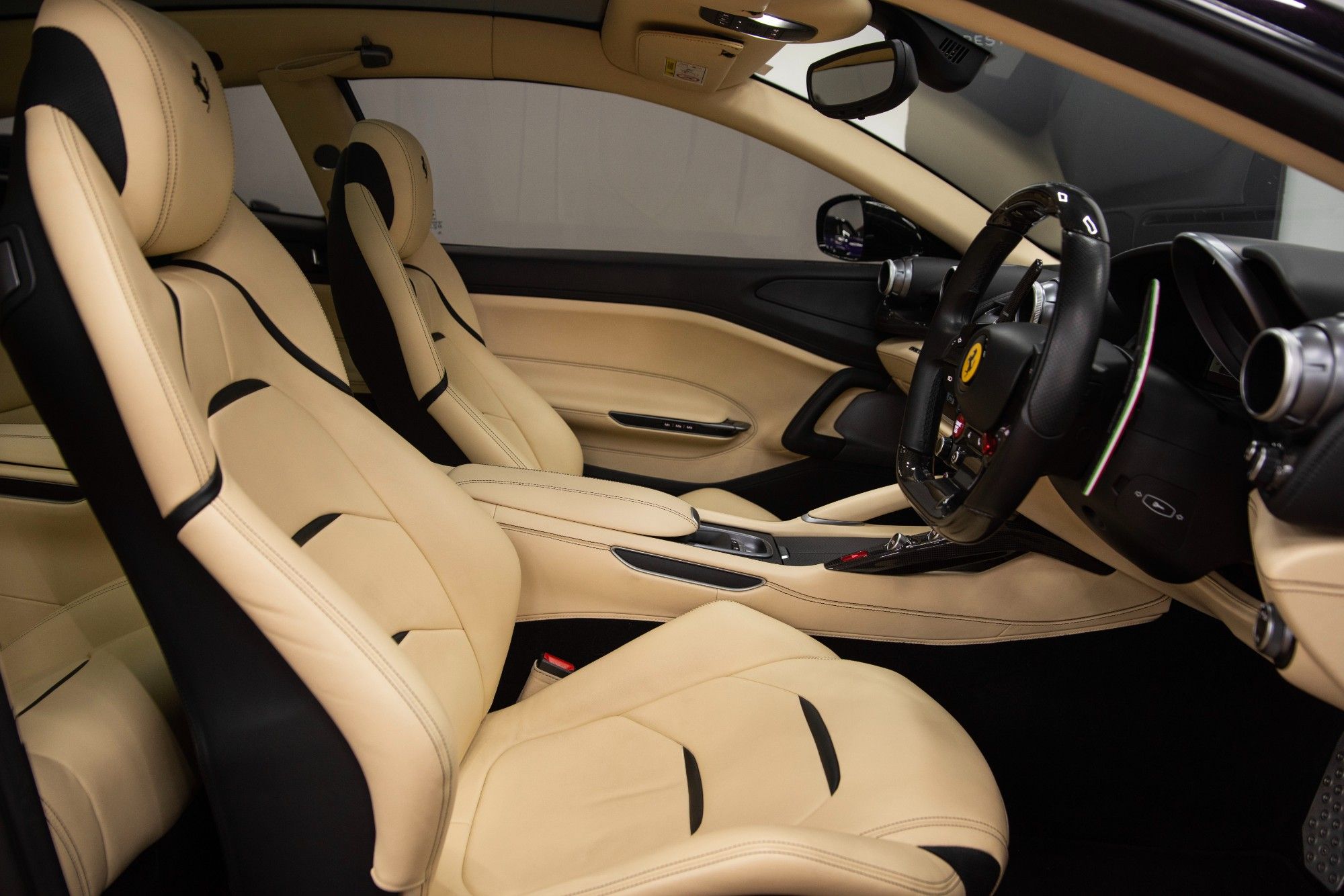 USED 2018 18 FERRARI GTC4Lusso 6.3 V12 Coupe 