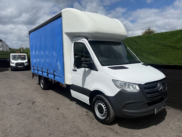 View our MERCEDES-BENZ SPRINTER