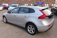 USED 2016 16 VOLVO V40 2.0 T2 ES Nav Hatchback 5dr Petrol Manual Euro 6 (s/s) (122 ps) 