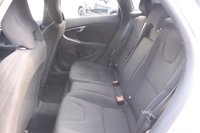 USED 2016 16 VOLVO V40 2.0 T2 ES Nav Hatchback 5dr Petrol Manual Euro 6 (s/s) (122 ps) 