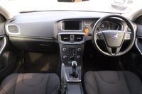 USED 2016 16 VOLVO V40 2.0 T2 ES Nav Hatchback 5dr Petrol Manual Euro 6 (s/s) (122 ps) 