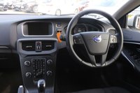 USED 2016 16 VOLVO V40 2.0 T2 ES Nav Hatchback 5dr Petrol Manual Euro 6 (s/s) (122 ps) 