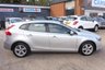 USED 2016 16 VOLVO V40 2.0 T2 ES Nav Hatchback 5dr Petrol Manual Euro 6 (s/s) (122 ps) 