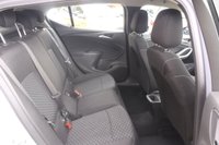 USED 2017 17 VAUXHALL ASTRA 1.4i Design Hatchback 5dr Petrol Manual Euro 6 (100 ps) 