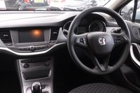 USED 2017 17 VAUXHALL ASTRA 1.4i Design Hatchback 5dr Petrol Manual Euro 6 (100 ps) 