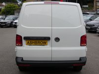 USED 2022 72 VOLKSWAGEN TRANSPORTER 2.0 TDI T32 Startline Panel Van 5dr Diesel Manual FWD SWB Euro 6 (s/s) (150 ps) 1 OWNER FROM NEW, VW DEALER & VW SPECIALIST SERVICE HISTORY, UPGRADE FRONT & REAR PARKING SENSORS, UPGRADE CRUISE CONTROL WITH SPEED LIMITER, 3200 KG GROSS VEHICLE WEIGHT RATING WITH REINFORCED 16-INCH STEEL WHEELS, APPLE CARPLAY / ANDROID AUTO (GIVES YOU SAT NAV), BLUETOOTH, DAB RADIO, 2x USB C PORTS, TRIP COMPUTER, ELECTRIC WINDOWS, ELECTRIC HEATED MIRRORS, REMOTE CENTRAL LOCKING, CLOTH INTERIOR, 3x 3 POINT SEAT BELTS, PLY LINED, MANUAL 6 SPEED GEARBOX, START STOP, VAT QUALIFYING, EURO 6