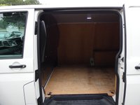 USED 2022 72 VOLKSWAGEN TRANSPORTER 2.0 TDI T32 Startline Panel Van 5dr Diesel Manual FWD SWB Euro 6 (s/s) (150 ps) 1 OWNER FROM NEW, VW DEALER & VW SPECIALIST SERVICE HISTORY, UPGRADE FRONT & REAR PARKING SENSORS, UPGRADE CRUISE CONTROL WITH SPEED LIMITER, 3200 KG GROSS VEHICLE WEIGHT RATING WITH REINFORCED 16-INCH STEEL WHEELS, APPLE CARPLAY / ANDROID AUTO (GIVES YOU SAT NAV), BLUETOOTH, DAB RADIO, 2x USB C PORTS, TRIP COMPUTER, ELECTRIC WINDOWS, ELECTRIC HEATED MIRRORS, REMOTE CENTRAL LOCKING, CLOTH INTERIOR, 3x 3 POINT SEAT BELTS, PLY LINED, MANUAL 6 SPEED GEARBOX, START STOP, VAT QUALIFYING, EURO 6