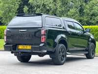 USED 2022 72 ISUZU D-MAX 1.9 TD V-Cross Pickup Double Cab 4dr Diesel Auto 4WD Euro 6 (s/s) (164 ps) NO VAT + REVERSING CAMERA + TOWBAR