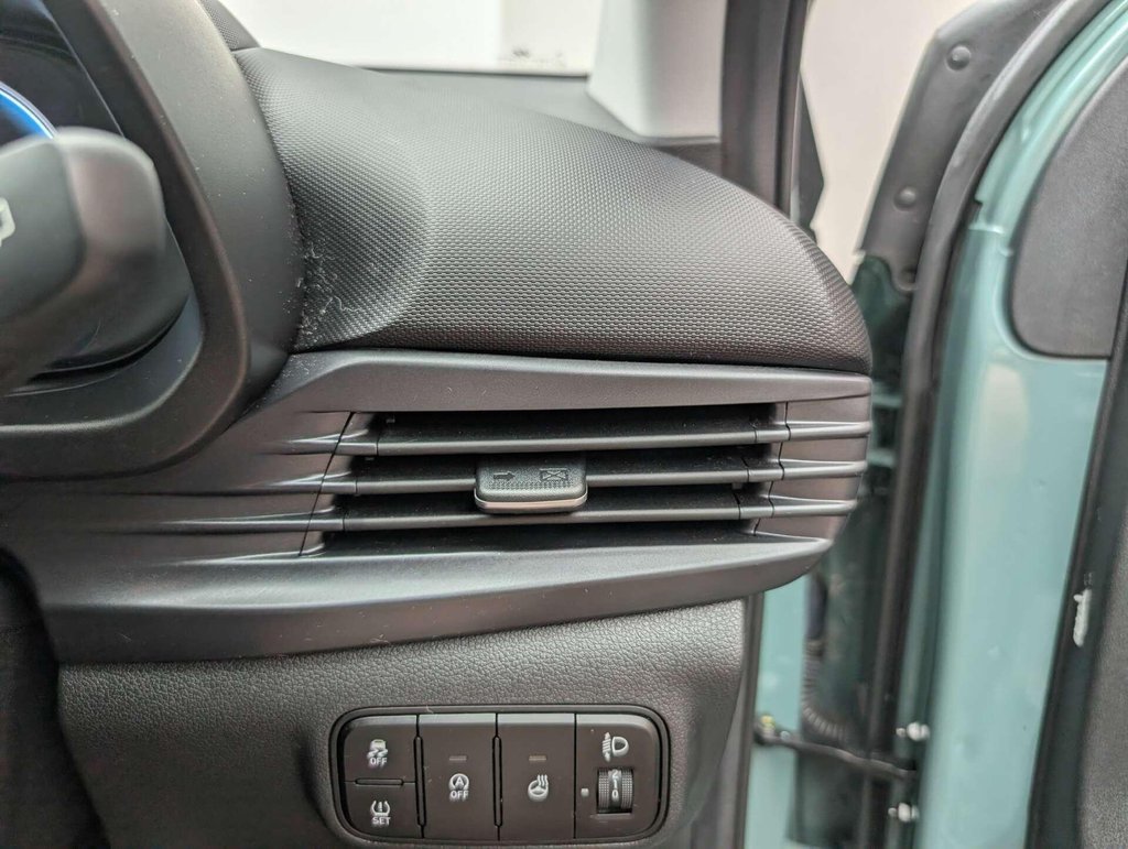 Used 2023 23 HYUNDAI BAYON 1.0 Bayon Premium TGDi MHEV Auto 5dr CLICK+COLLECT / HOME DELIVERY