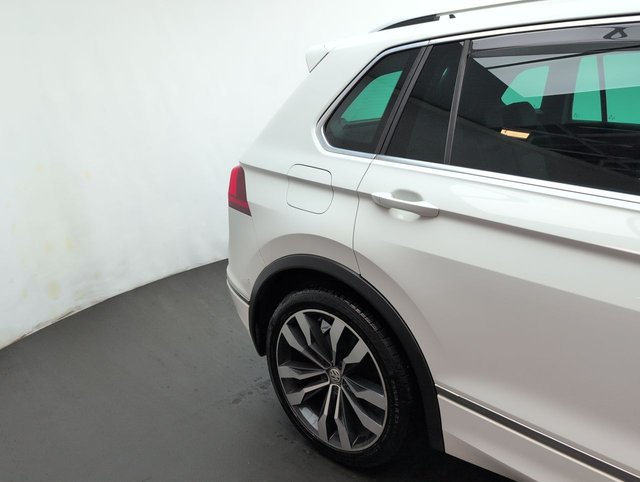 USED 2019 19 VOLKSWAGEN TIGUAN 1.5 Tiguan R-Line TSi Evo Semi-Auto 5dr CLICK+COLLECT / HOME DELIVERY
