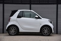 USED 2021 21 SMART FORTWO 17.6kWh Exclusive Cabriolet 2dr Electric Auto (22kW Charger) (82 ps) 1 Owner from New | Full Smart Service History | 2 Keys | Satellite Navigation | Electric Convertible Roof | Park Assist | ULEZ Free | Full Black Leather Upholstery | Heated Seats | MOT Valid (28/09/2026)