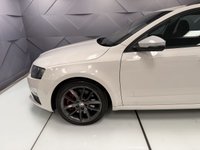 USED 2015 64 SKODA OCTAVIA 2.0 TDI vRS Estate 5dr Diesel Manual Euro 5 (s/s) (184 ps) 